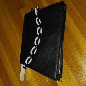Black Fashionable purse